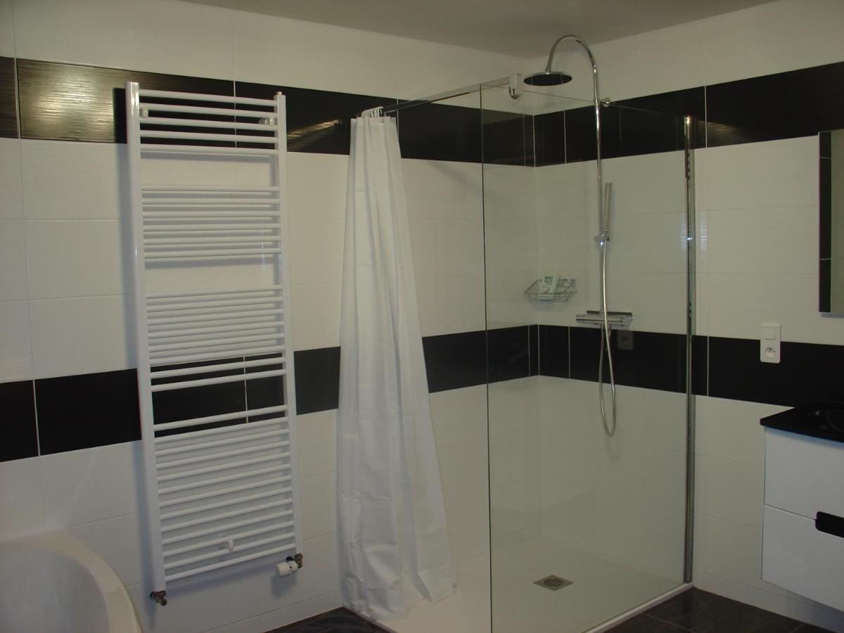 Chambre D'Hotes Bellevue Bressuire Exterior foto